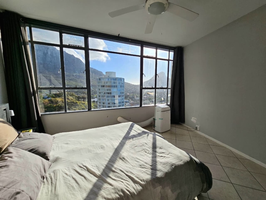 2 Bedroom Property for Sale in Vredehoek Western Cape